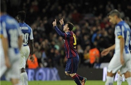 Ronaldo, Messi đua nhau lập hat-trick